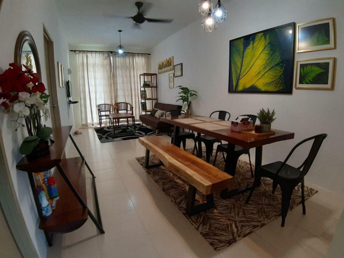 Orchidd Homestay Gambang Exterior foto