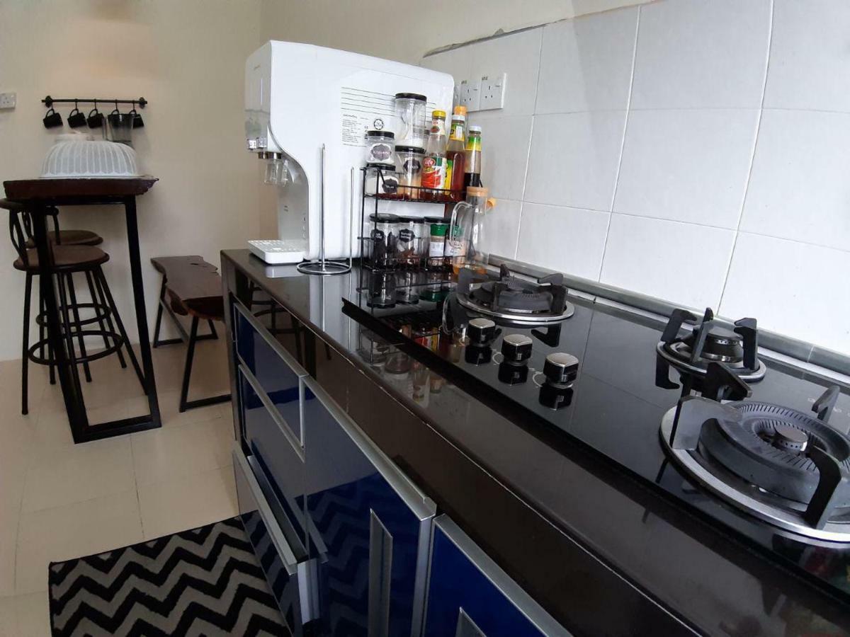 Orchidd Homestay Gambang Exterior foto